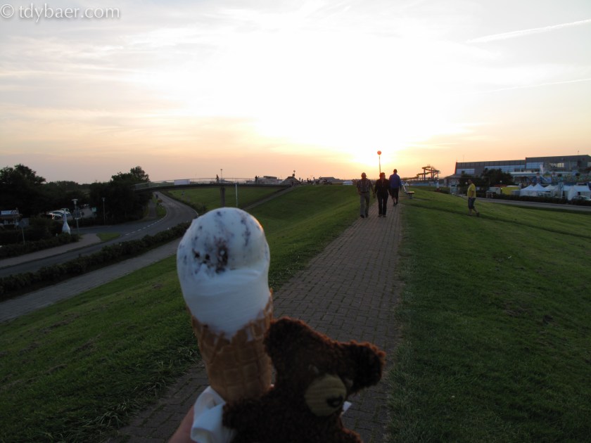 Eis und Sonnenuntergang