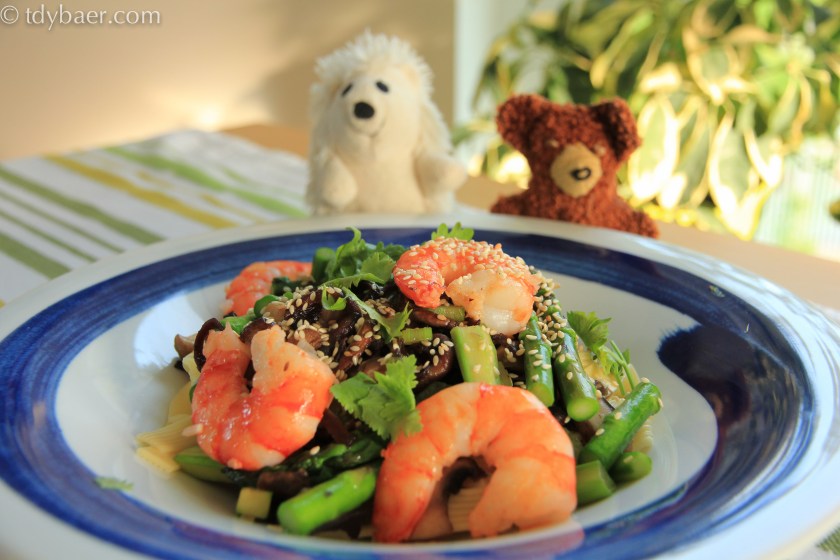 Spargel mit Garnelen